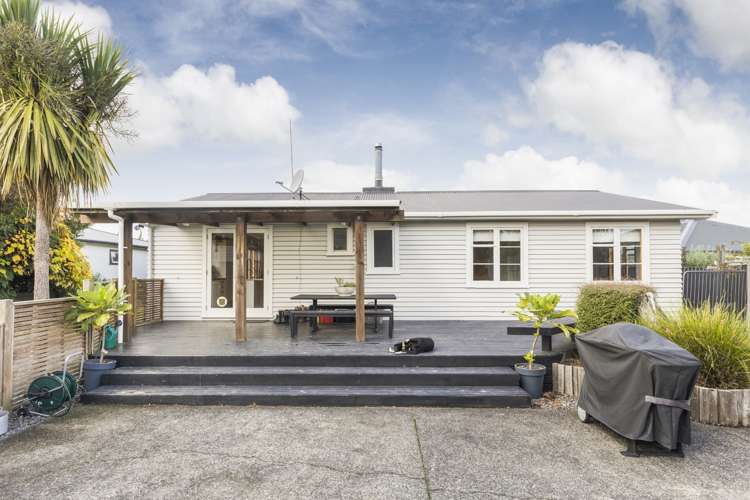 98 East Street Feilding_24