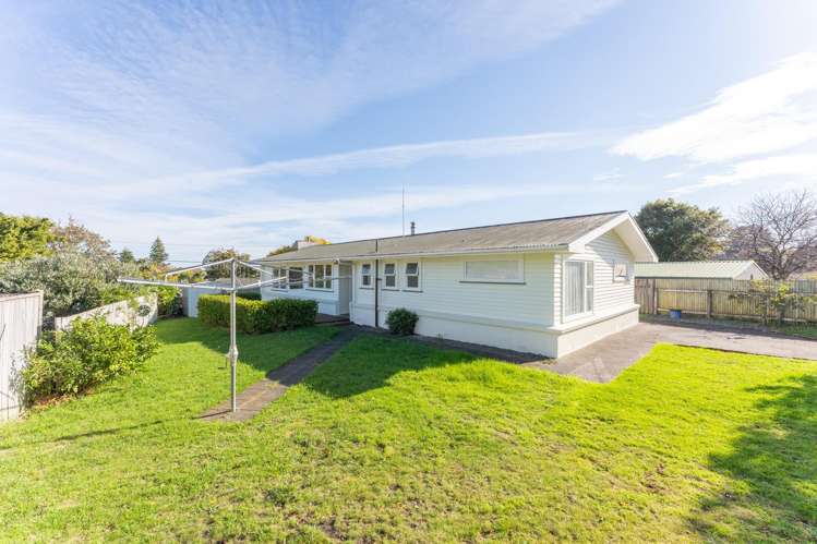 62 Peakes Road Springvale_25