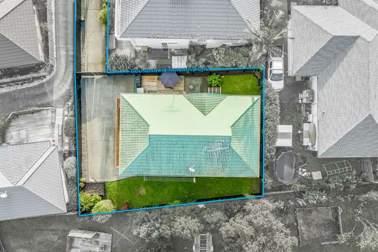 2/15 Ellenbury Place Stanmore Bay_13