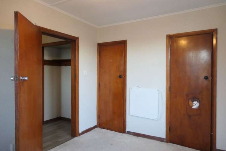 16 Robin Street Burwood_9