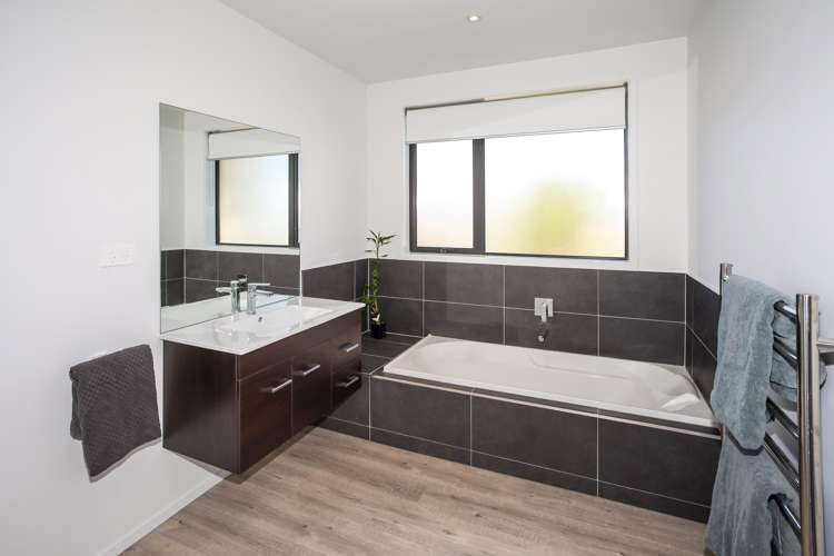 7 Brian Cowley Place Tuakau_11