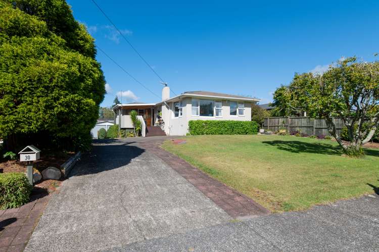 30 Carlton Street Glenholme_1