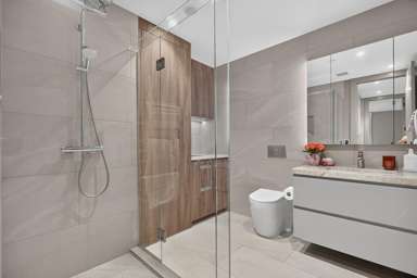 203/2 Lawrence Street_3