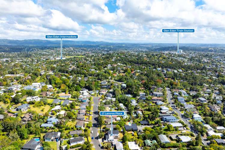17 Lemnos Place Titirangi_11