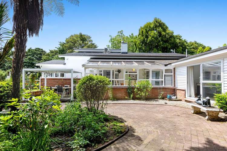 1174 Kahikatea Flat Road Waitoki_15