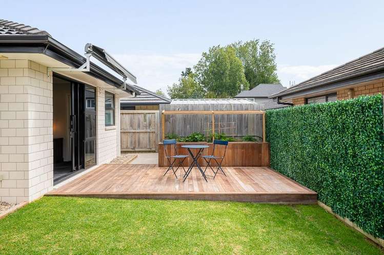 2 Oderings Place Huntington_12