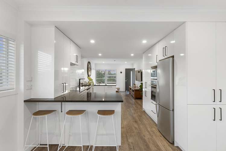 66 Howe Street Howick_14