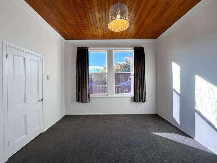 8 Elizabeth Street 10437_8