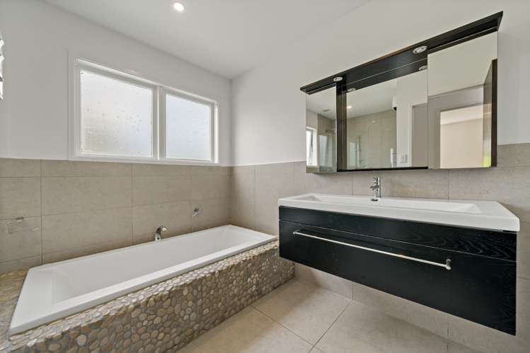 6 Macpherson Street Meadowbank_16