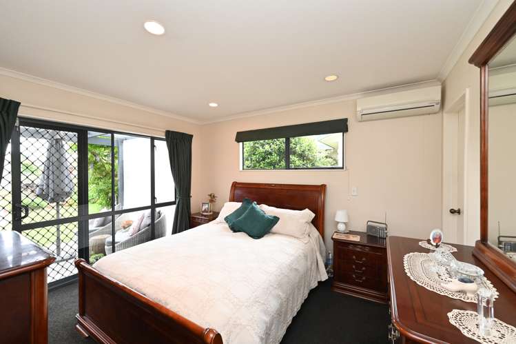 53 Kensington Drive Taradale_6