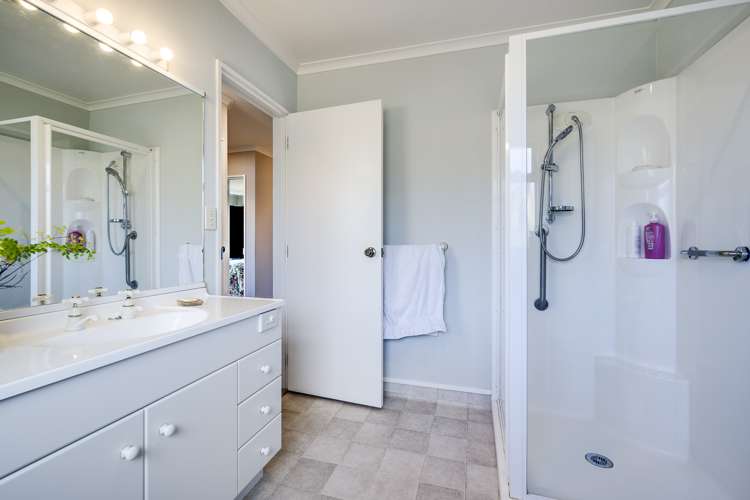 3 Ellerslie Place Taradale_11