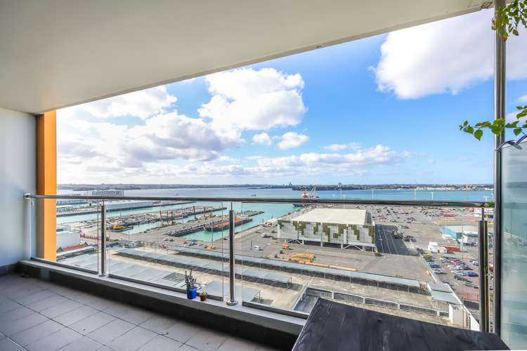 1603/18 Beach Road Auckland Central_3