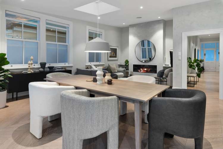 9 Shoal Bay Road Devonport_36