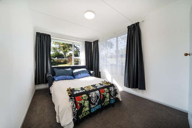 33 Waihemo Street Waitangirua_8