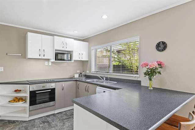 2/47 Centorian Drive Windsor Park_2