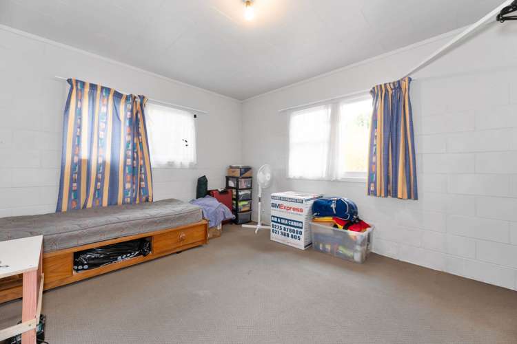 19 Tauhara Street Green Bay_13