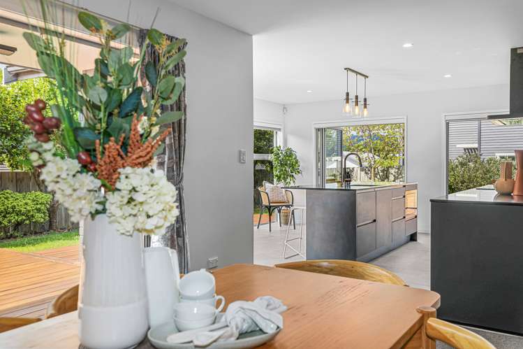 32 Stafford Rise Owhata_12