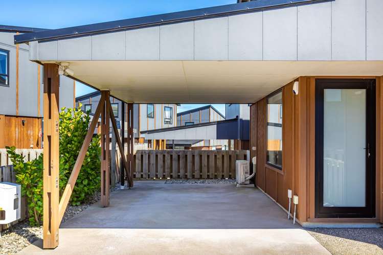 14 Astelia Way Woodridge_16