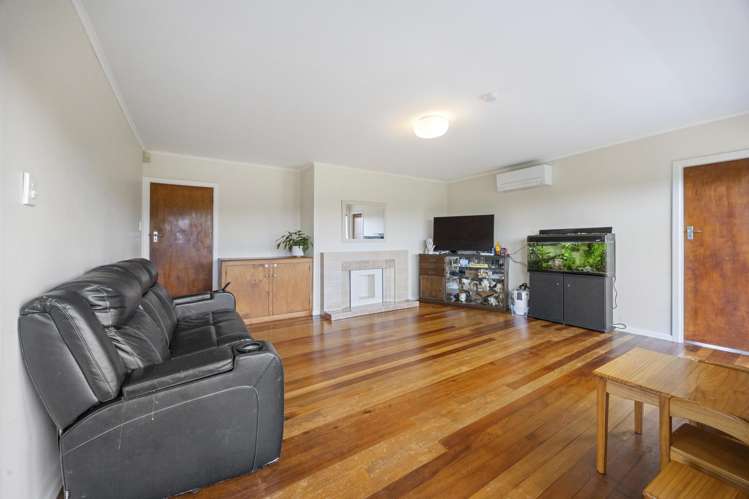 551-561 West Coast Road Oratia_20