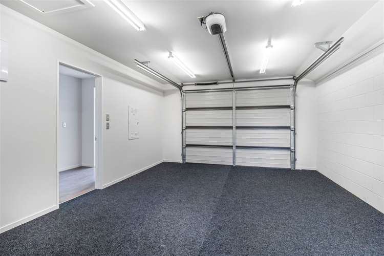 34 Maclaren Road Wigram_12