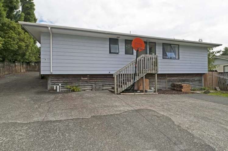 8a Alidade Place Massey_4