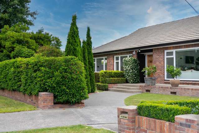 Auction Calling | Parkside Living
