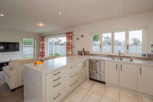 11 Hulme Way Raumati Beach_4