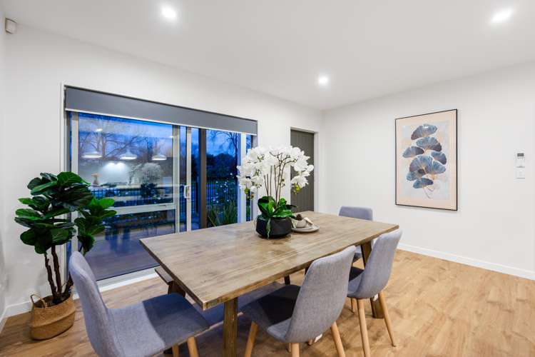 167 Bonair Crescent Silverdale_5