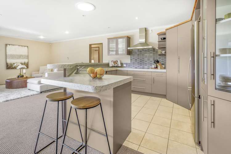 85 Huntington Drive Huntington_7