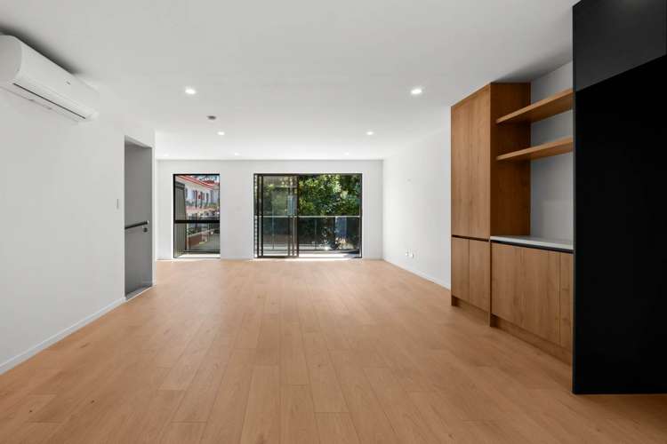 10/13 Arawa Street New Lynn_6