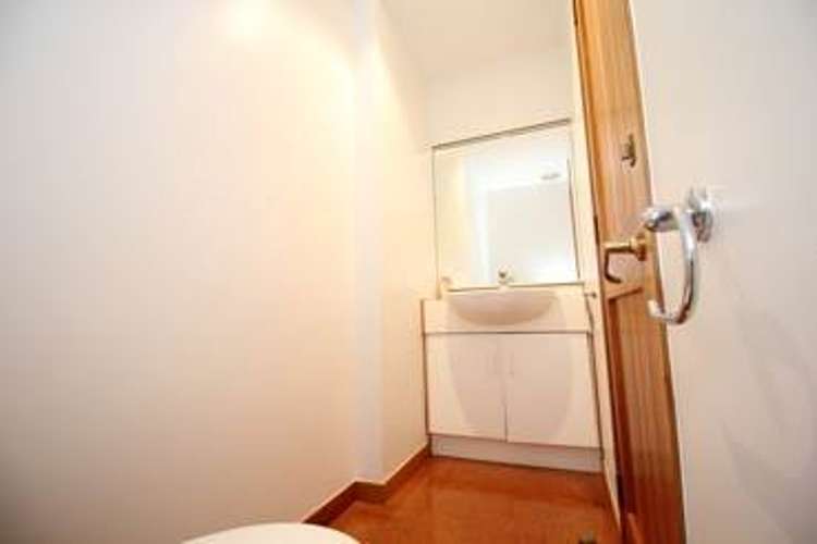 2/90 Orakei Road Remuera_17