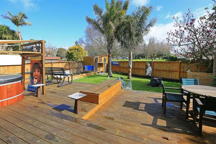 2/3 Papatahi Place Henderson_14