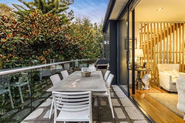 70 Scarborough Terrace Parnell_15