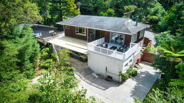 318 Huia Road Titirangi_1