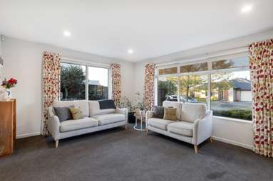 51 Carradale Avenue_2