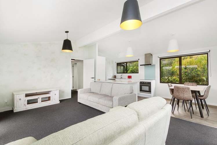 13A Palm Grove Belmont_9