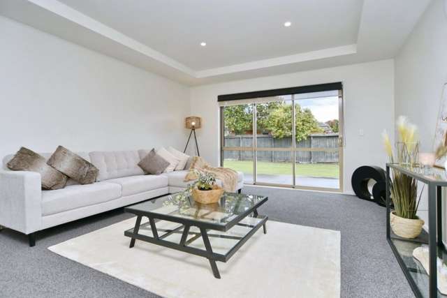 95 Gayhurst Road Dallington_3