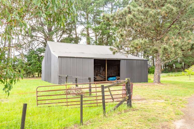 113 Lawford Road West Melton_21