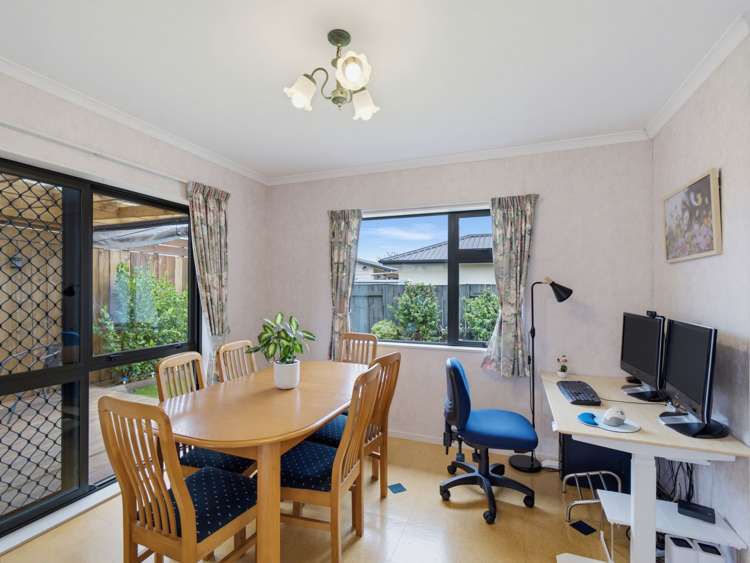 67 and 67A Rhodes Drive Kelvin Grove_10