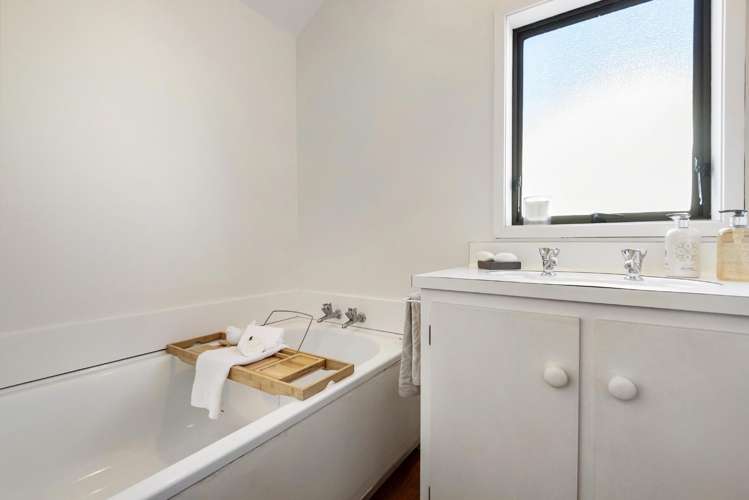 2/87 Manuka Road Bayview_15