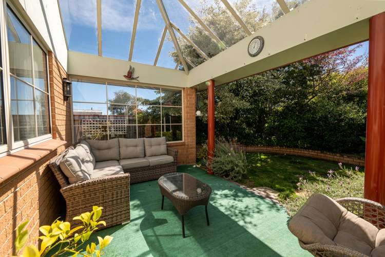 250 Herbert Street Windsor_15