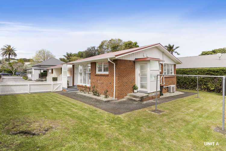 9 Henley Road Mount Eden_17