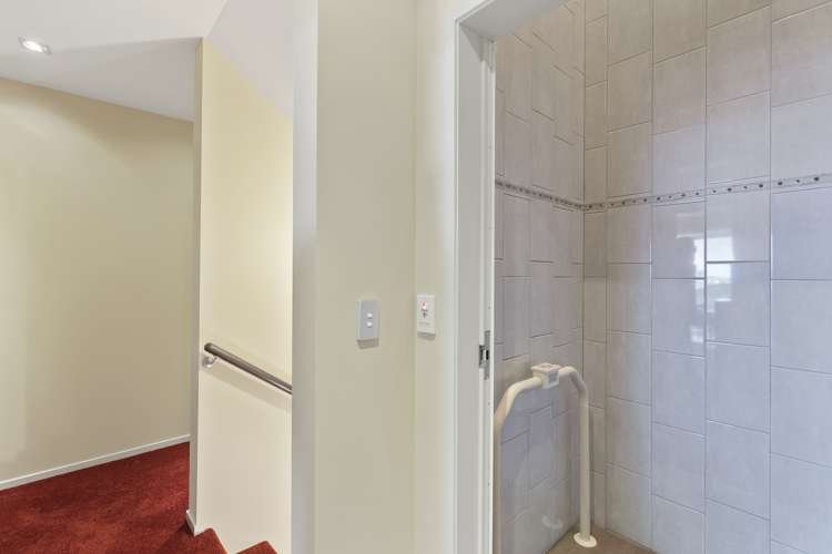 3/21 Ruakiwi Road Hamilton Lake_9