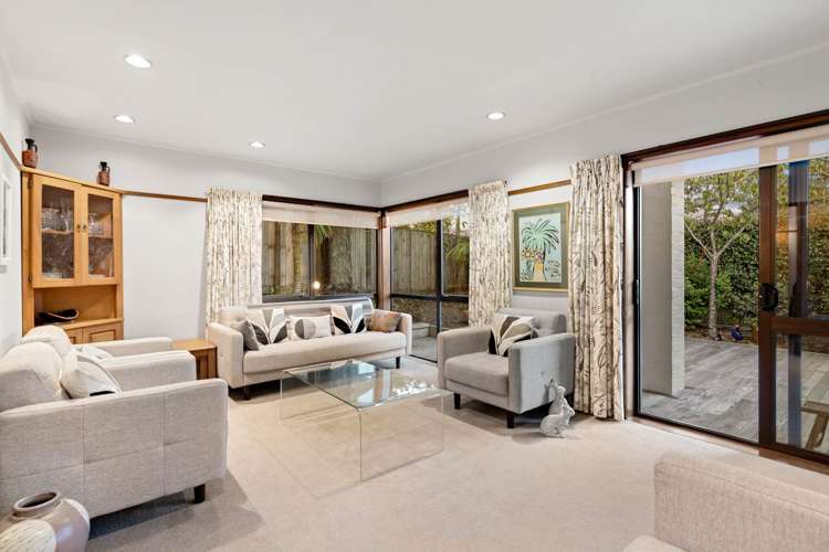 2/12 Penzance Road Mairangi Bay_32