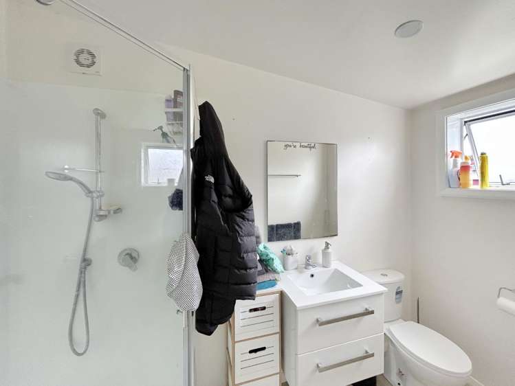 77 Bell Street 1235_6