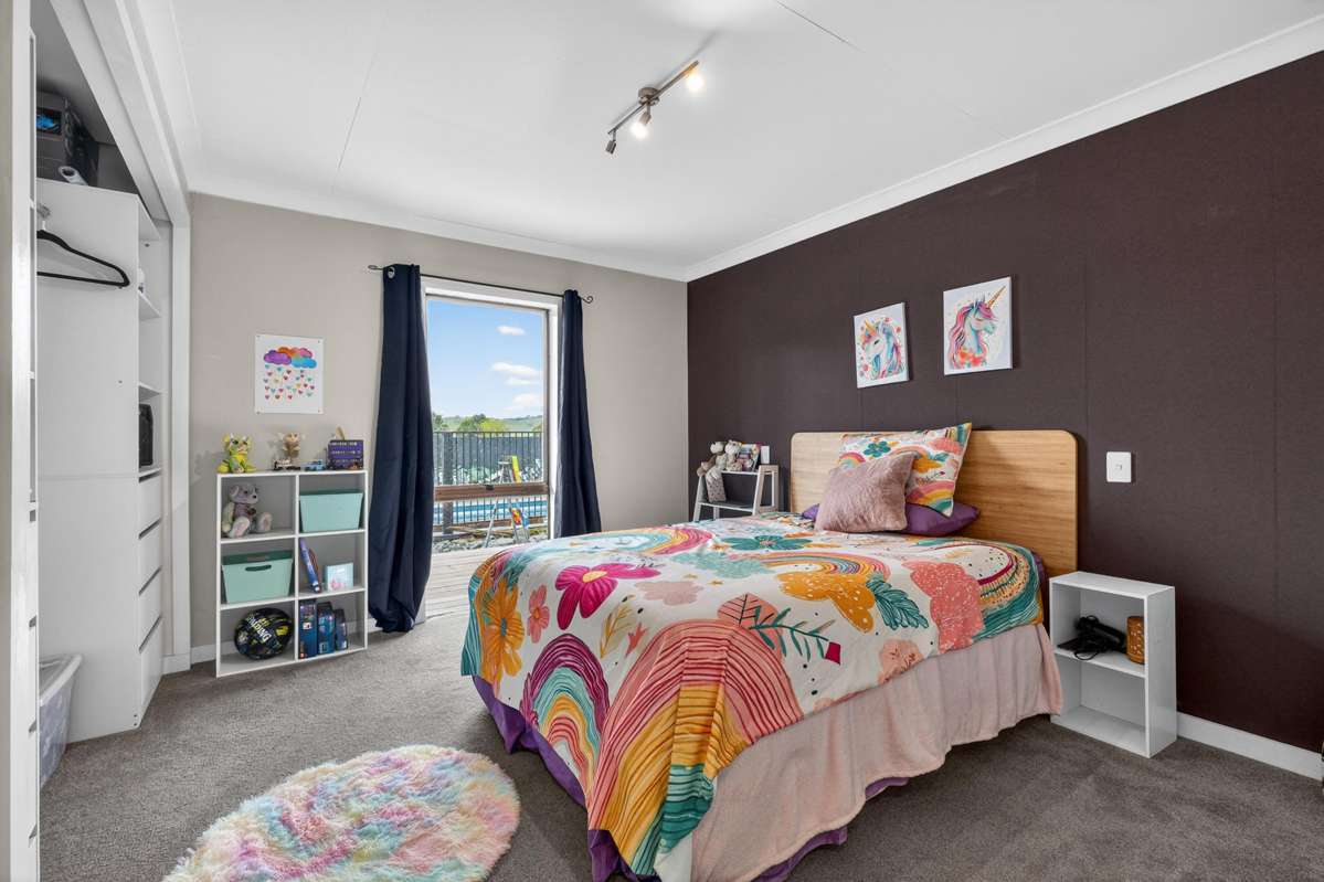 216 Manuel Road_4