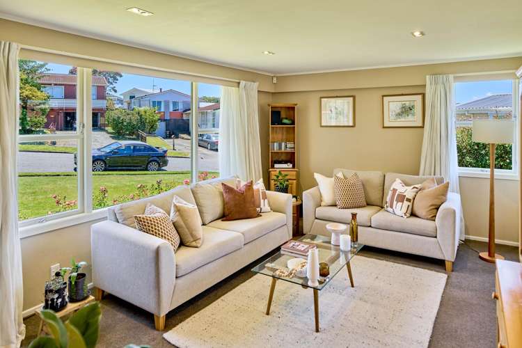 22 Reese Jones Grove Maungaraki_2