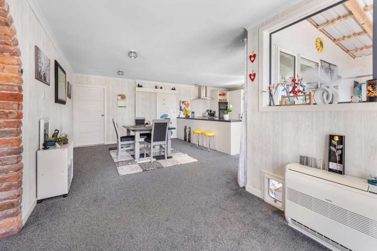 99 Balaclava Street and 6 Pera Street Wyndham_5