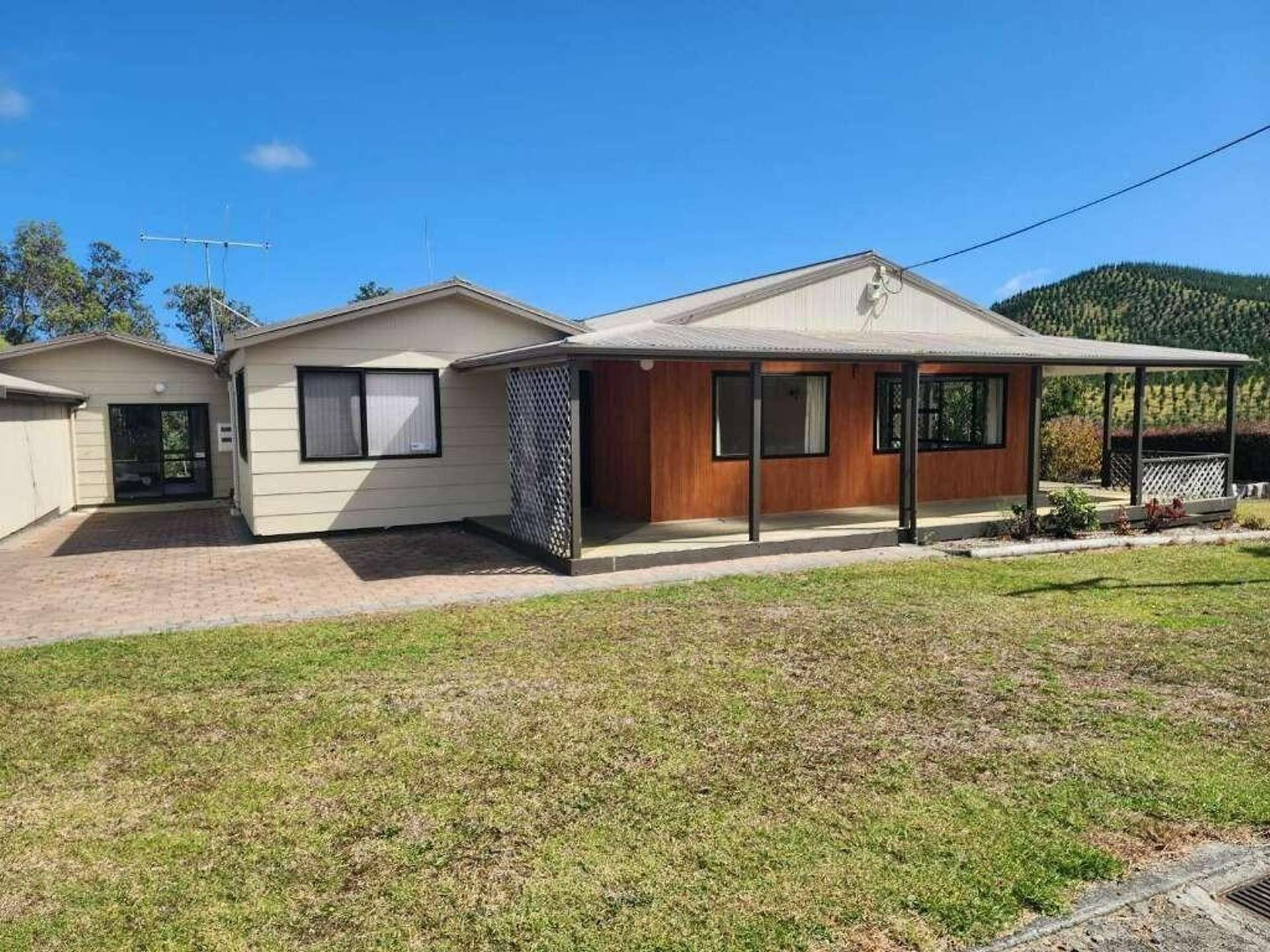 541 Omamari Road 10570_0