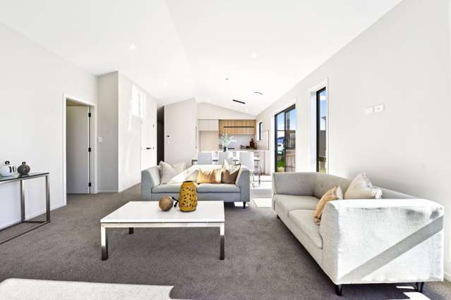 14 Halley Drive Chartwell_1